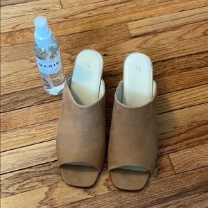 Nisolo // Paloma Open Toe Mule